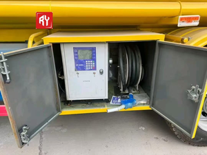 中古6*425000/30000LFlowメーター装備オイルタンカートラック-新品/中古SINOTRUK/HOWO軽量ディーゼル/天然ガス輸送 - Product Image 6