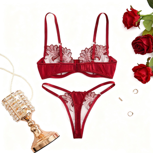 ملابس داخلية نسائية من الولايات المتحدة مجموعة ملابس داخلية مثيرة حمالة صدر نسائية وسروال ملابس داخلية نسائية مثيرة بكيني رومانسي على شكل قلب - Product Image 4