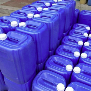 Engrais liquide UAN à faible teneur en impuretés, 32 % d'azote, adapté aux cultures en serre, aux cultures de champ et à l'entretien des pelouses - Product Image 4
