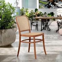 Fauteuil en rotin tressé en bois massif de style nordique rétro Royal Union-1012, chaise de salle à manger moderne pour chambre à coucher