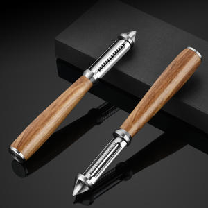 أداة مطبخ من الصلب المقاوم للصدأ 304 بائع ساخن مقشرة فواكه وخضروات جوليان مقشرة - Product Image 4