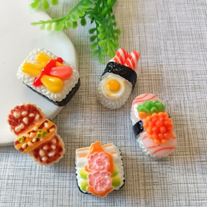 Breloques en résine à dos plat, styles variés, imitation aliments (sushi, miniatures), pour la création de bijoux DIY, la décoration et les breloques pour slime - Product Image 1
