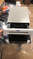 Nouvelle collection 2026 : Housse et support d'imprimante DNP DS620 avec plateau photo intégré pour borne photo