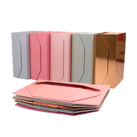 Caja de regalo magnética personalizada de lujo Embalaje del fabricante con revestimiento UV de laminación mate en relieve para presentación Premium