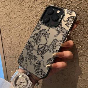 Nuova Cover per iPhone 17 16 15 14 Pro Max con Motivo Leopardo Selvaggio Pantera Nera a Schermo Intero e Protezione Lente con Foro Ampio - Product Image 2