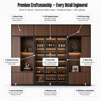 Armoire à vin murale sur mesure, unité de présentation de vin pleine hauteur OEM avec porte vitrée LED pour la conception de bar intégral de la maison