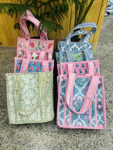 กระเป๋าโท้ทผ้าฝ้ายเย็บมือคุณภาพสูงสำหรับผู้หญิง ขนาดมินิ พร้อมสายโซ่ ปิดแบบเปิด กันน้ำ เหมาะสำหรับฤดูร้อน - Product Image 6