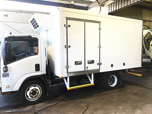 Bullex 2025 <span class=keywords><strong>New</strong></span>-Phong Cách Thiết Kế Bán Chạy Nhất FRP Reefer Xe Tải Cơ Thể Tiên Tiến Lạnh Hộp - Product Image 5