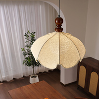 Lustre en tissu français vintage Wabi-sabi à franges en lin, style crème, avec LED, pour salle à manger et chambre à coucher