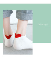 Chaussettes courtes pour femmes avec ouvertures peu profondes, chaussettes en coton fines et mignonnes, chaussettes polyvalentes en forme de cœur