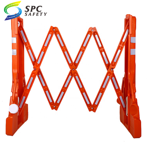 Barricada de seguridad retráctil de plástico móvil, control de multitudes, puerta rellena de agua, VALLA DE <span class=keywords><strong>TRÁFICO</strong></span> extensible portátil, gran oferta - Product Image 3