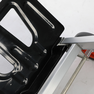 Châssis en aluminium Chariot à plateforme avec poignée en P Chariot d'entrepôt inclinable Chariot à deux roues convertible à vendre - Product Image 5