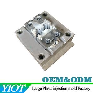 Molde de inyección de plástico de alta precisión OEM en oferta, molde de inyección de plástico con inserto metálico para cubierta antipolvo de entrada de aire de secador de pelo - Product Image 4