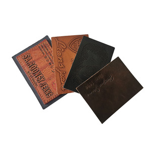 <span class=keywords><strong>2025</strong></span> nóng bán Tùy chỉnh không thấm nước bền <span class=keywords><strong>PU</strong></span> Nhãn da cho may mặc xây dựng thương hiệu quần áo phụ kiện in logo - Product Image 5