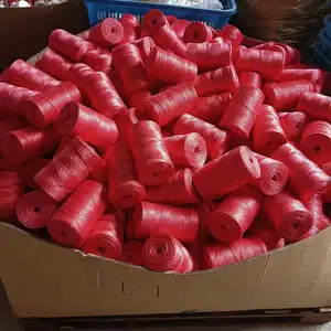 เชือกเกลียวโพลีโพรพิลีนสีแดง1ply 500กรัมเชือกเกลียวทำผักมะเขือเทศทำจากวัสดุใหม่
