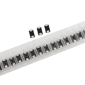 1SMA4727A 1SMA4764A Diodi TVS Originali, Chip IC, Circuito Integrato, Diodo <span class=keywords><strong>Zener</strong></span> 100 V 1000mW ±5% Montaggio Superficiale SMA - Product Image 5
