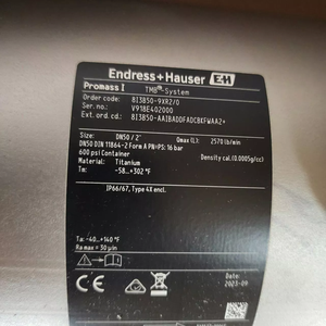 เครื่องวัดอัตราการไหลแบบคอริโอลิส E+H Proline Promass P100 สำหรับงานสุขอนามัย วัดค่าได้หลายตัวแปร ขนาดกะทัดรัดพิเศษ มาตรฐาน IP69K รองรับ CIP/SIP - Product Image 2