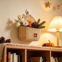 Panier de rangement mural de style Instagram, beige, pastoral, en forme de maison, en PP, motif rotin, pour la décoration de balcon