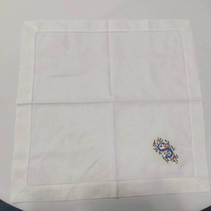 ผ้าเช็ดปากผ้าลินินสีฟ้าสำหรับอาหารค่ำพร้อมโลโก้ออกแบบได้ตามต้องการอุปกรณ์สำหรับงานแต่งงานงานทางการผ้าเช็ดปากคอตตอนสำหรับงานโรงแรมงานอีเวนต์ - Product Image 5