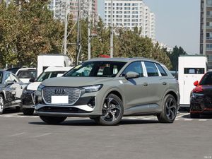 SUV Compact 2024 <span class=keywords><strong>Q4</strong></span> E-Tron Longue Portée 605Km Voiture Électrique Nouveau <span class=keywords><strong>Q4</strong></span> E-Tron <span class=keywords><strong>35</strong></span> 40 50 Voitures Électriques <span class=keywords><strong>Audi</strong></span> E-Tron Sport Arrière <span class=keywords><strong>Audi</strong></span> <span class=keywords><strong>Q4</strong></span> - Product Image 3