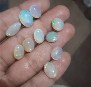 อัญมณีโอปอลคาร์โบชองรูปวงรีขนาด6x8มม. ถึง7x10มม. พลอยโอปอลเอธิโอเปียนสำหรับเครื่องประดับความรักหินบำบัดคริสตัลธรรมชาติ - Product Image 2