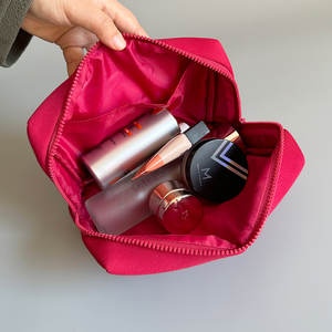 Customized Wholesale Makeup <b>Bags</b> and Organizers for Women <b>Waterproof</b> and Perfect Beauty <b>Bag</b> for Travel Women Fashion Zipper <b>Bag</b> - Product Image 6