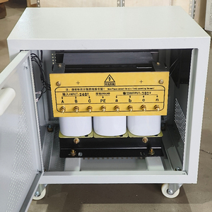หม้อแปลงไฟฟ้าอุตสาหกรรมสามเฟส 15kVA 220V เป็น 380V/110V แบบแยกวงจร - Product Image 2