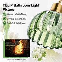 Applique murale LED d'intérieur transfrontalière, corps en fer, abat-jour en verre nervuré motif tulipe verte, idéale pour coiffeuse, salle de bain, couloir