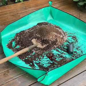 Tapis de jardinage imperméable 68 cm x 68 cm vert pour le changement de terre et le repotage des plantes, utilisation domestique et extérieure - Product Image 3
