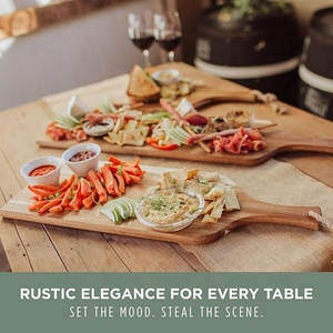 <span class=keywords><strong>Planche</strong></span> à charcuterie en <span class=keywords><strong>acacia</strong></span> avec bord en bois <span class=keywords><strong>brut</strong></span>, <span class=keywords><strong>planche</strong></span> à découper en bois avec poignée, plateau de service polyvalent - Product Image 2
