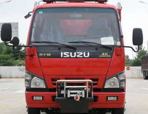 Nouveau <span class=keywords><strong>camion</strong></span>-citerne à eau et mousse Isuzu 4x2, capacité du réservoir 3001-5000L, hauteur de travail maximale <span class=keywords><strong>50</strong></span>-80m, diesel - Product Image 6