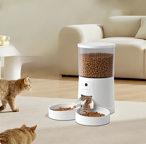 Distributeur automatique intelligent de nourriture pour animaux de compagnie avec double bol de 4 L, commande à distance par application, pour chats, chiens, fournisseurs de magasins <span class=keywords><strong>d</strong></span>'animaux - Product Image 1