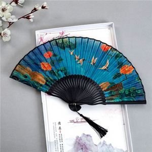 Abanico Plegable de Bambú Hecho a Mano al Estilo Chino, Ideal para Bodas, Bailes, Regalos Empresariales y Fiestas - Product Image 4