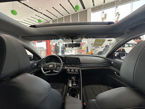 Voitures <span class=keywords><strong>Hyundai</strong></span> Elantra 1.5L CVT GLS, vente chaude, voiture à essence pour adultes, véhicule d'occasion <span class=keywords><strong>Hyundai</strong></span> - Product Image 5