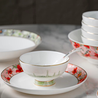 Pour PITO Luxury Design Ensemble d'assiettes à dîner en porcelaine osseuse en céramique avec bord doré maintenant arrivé-Kit de tasse inclus