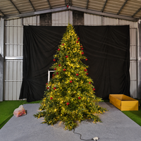 Arbre de Noël artificiel géant de luxe rouge personnalisé pour l'extérieur, commercial, avec LED, disponible en 20ft, 30ft, 40ft, 50ft, 60ft, 80ft, 100ft
