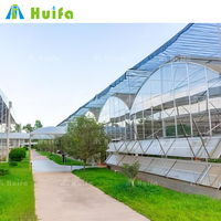 Cadre en acier galvanisé à chaud Poly High Tunnel Serres Serres au poivre agricole
