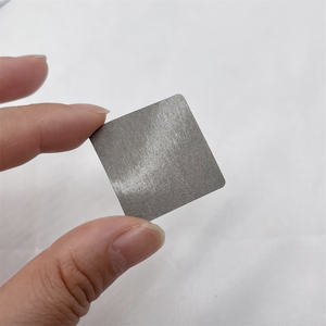 Hojas de ferrita impermeables de alto rendimiento con bloqueo RFID de 13,56 MHz y Qi-Ready para carga inalámbrica NFC + sin costuras - Product Image 6