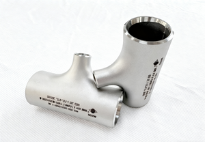 VINTECH Vietnam hizo T reductor de alta presión ASME B16.9 Acero inoxidable A/SA403 304/304L 316/316L fontanería Lisa 1/2 "-12" - Product Image 3
