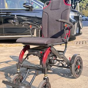 Fauteuil roulant électrique semi-carbone, moteur sans balais 2x150W et roues en alliage de magnésium - Product Image 5