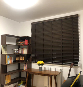 Dễ dàng kiểm soát <span class=keywords><strong>5</strong></span> cm Hướng dẫn sử dụng gỗ thật Rèm Venetian trang trí tốt paulownia Basswood kéo dây bằng tay gỗ rèm cửa sổ - Product Image 1