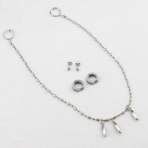 Accessoire d'animation Anime Cos <span class=keywords><strong>Miyamura</strong></span> Izumi : Boucles d'oreilles à clip avec chaîne, style punk, bijoux cool pour homme, ensemble d'accessoires - Product Image 2