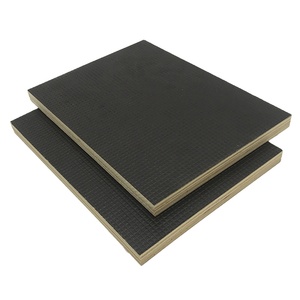 Conception moderne 9mm 12mm 15mm 18mm Film <span class=keywords><strong>antidérapant</strong></span> face <span class=keywords><strong>contreplaqué</strong></span> <span class=keywords><strong>Panneau</strong></span> de bois E1 Normes d'émission de formaldéhyde pressé à chaud - Product Image 1