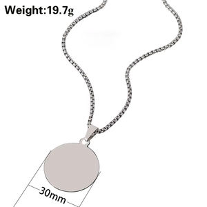 Collana Rotonda in Acciaio Inossidabile <span class=keywords><strong>con</strong></span> Logo Inciso al Laser e Stampa a Colori Materiale <span class=keywords><strong>Ciondolo</strong></span> Grezzo <span class=keywords><strong>con</strong></span> <span class=keywords><strong>Incisione</strong></span> Nome - Product Image 2