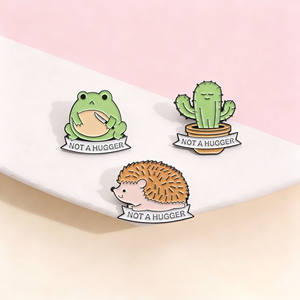 Groothandel zakelijke geschenken gepersonaliseerde schattige cactus egel kikker zwart nikkel emaille pin voor kleding en geschenken - Product Image 2