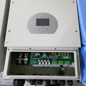 Inversor Híbrido <span class=keywords><strong>Deye</strong></span> de 25KW <span class=keywords><strong>SUN</strong></span>-/25K-SG01HP3-EU-AM2 Trifásico con Protección BMS para Sistemas de Energía Solar Residenciales - Product Image 2