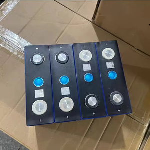 Batería Prismática de Litio Lifepo4 EV 3.2V 100Ah, Paquete de Iones Lifepo4 de 100Ah, 105Ah, 156Ah, 171Ah, 200Ah - Product Image 4