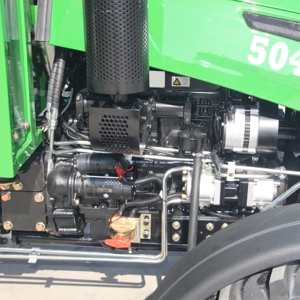 Fabrication en usine de pièces de machines agricoles pour tracteurs 4x4, tracteurs agricoles de petite taille 45HP, 50HP, 55HP - Product Image 3