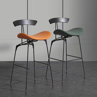 Chaise de bar moderne en cuir, tabouret de bar commercial, chaise de salle à manger, tabouret de bar simple en acier inoxydable pour cuisine