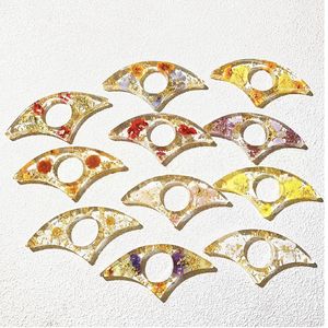 Marcapáginas de Resina con Forma de Flor de Nacimiento, Transparente, con Anillo para el Pulgar, Accesorios de Lectura para Maestros y Estudiantes - Product Image 2